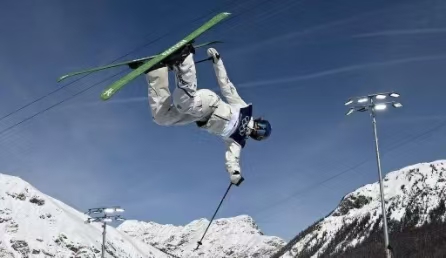 谷爱凌金牌！中国队包揽金银！